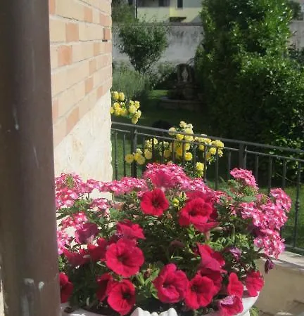 Alojamento de Acomodação e Pequeno-almoço La Tartaruga Civitanova Marche